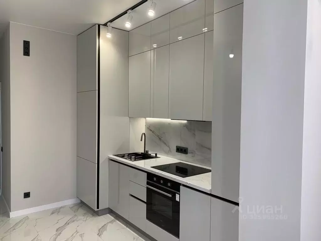 1-к кв. Крым, Симферополь ул. Маршала Советского Союза Буденного С.М., ... - Фото 1