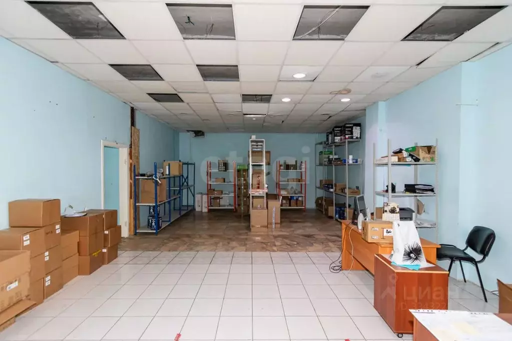 Помещение свободного назначения в Тюменская область, Тюмень ул. ... - Фото 1