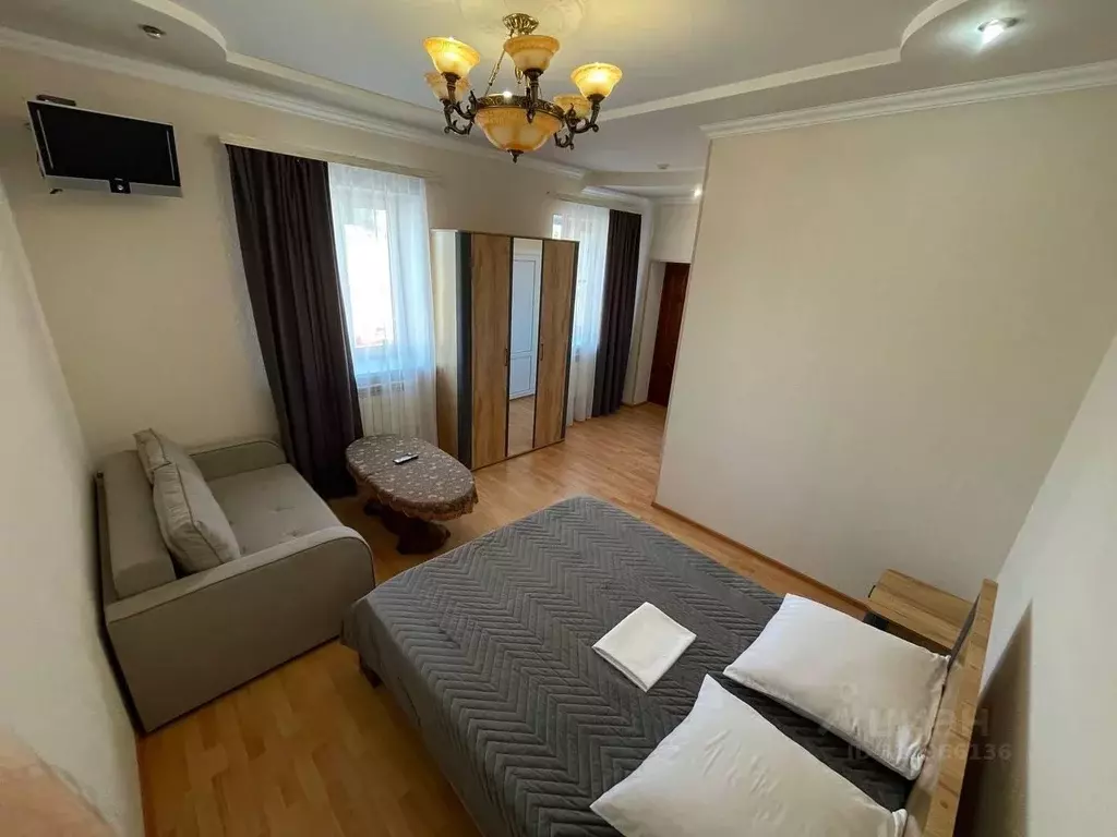 Комната Астраханская область, Астрахань ул. Берзина, 64 (22.0 м) - Фото 2