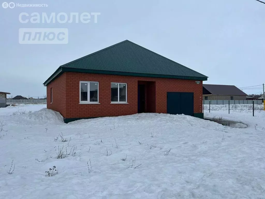 Дом в посёлок Саракташ, бульвар Комарова (104.6 м) - Фото 0
