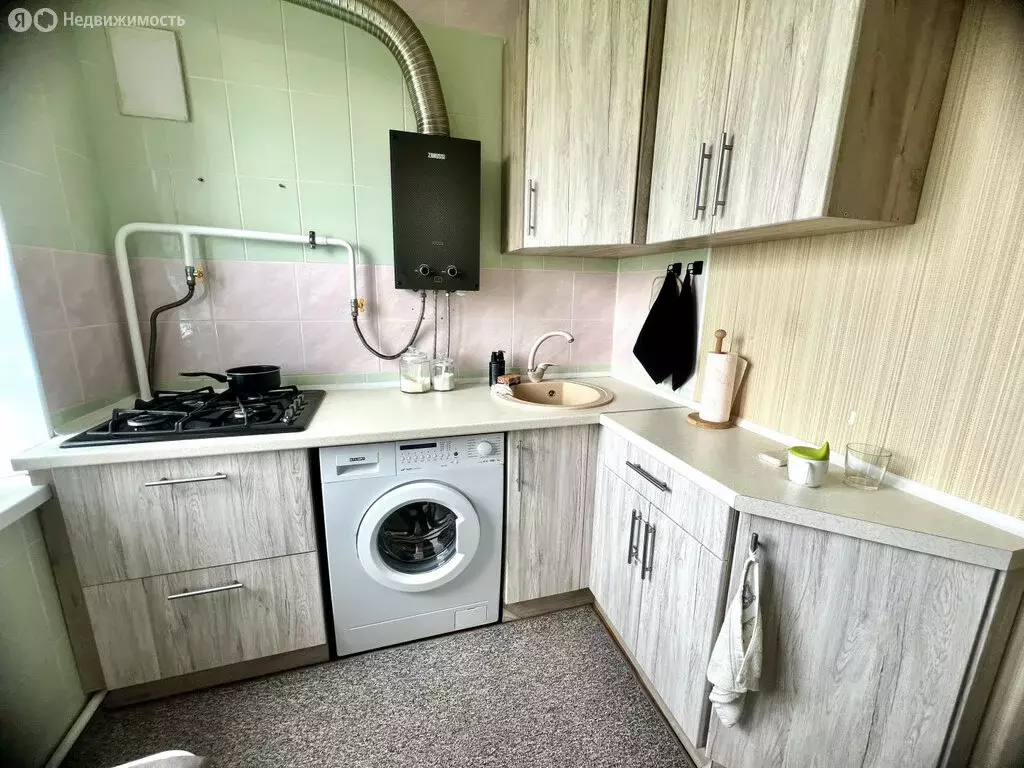 2-комнатная квартира: Аксай, Садовая улица, 5 (44 м) - Фото 1