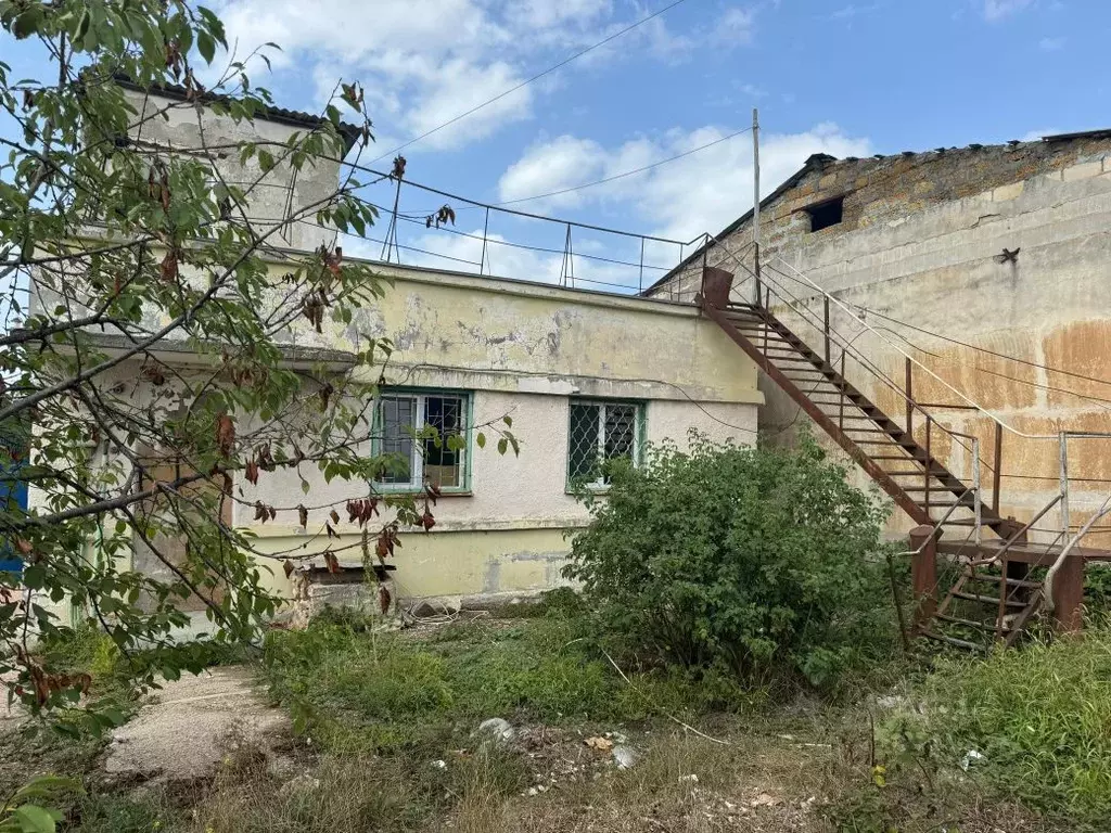 Помещение свободного назначения в Севастополь Энтузиаст садоводческое ... - Фото 2