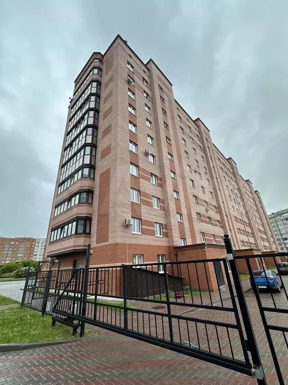 1-к. квартира, 40 м, 7/9 эт. - Фото 1