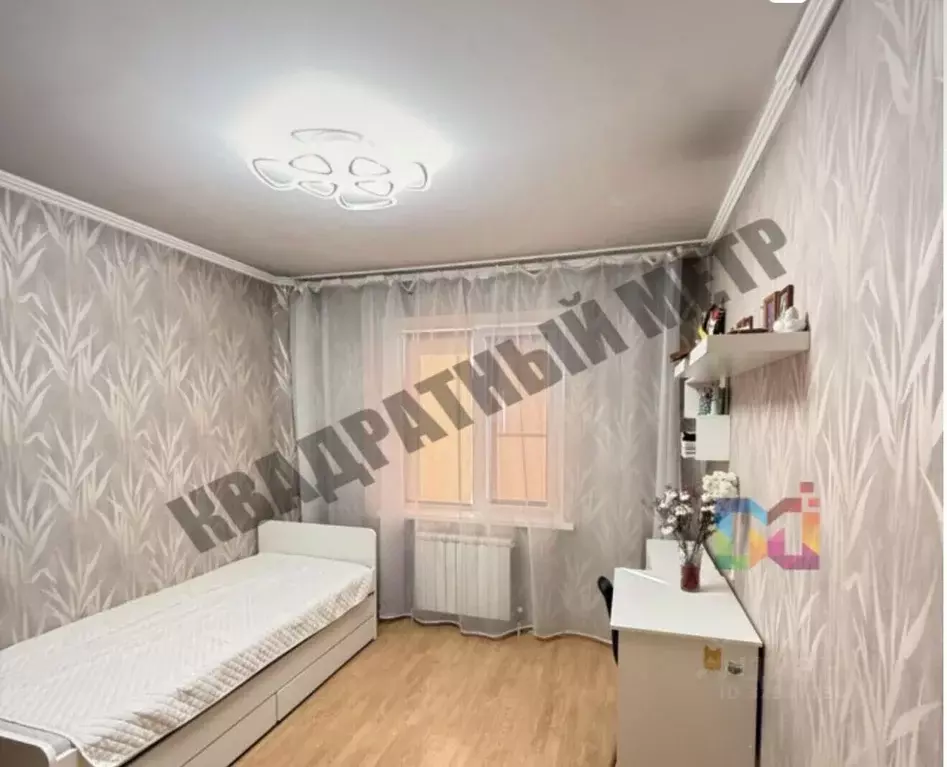 3-к кв. Калмыкия, Элиста 7-й мкр, 5к4 (67.4 м) - Фото 1