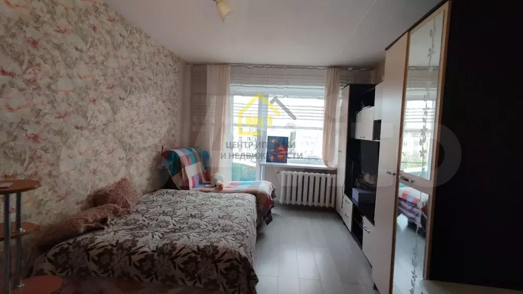 1-к. квартира, 30,6 м, 5/5 эт. - Фото 0