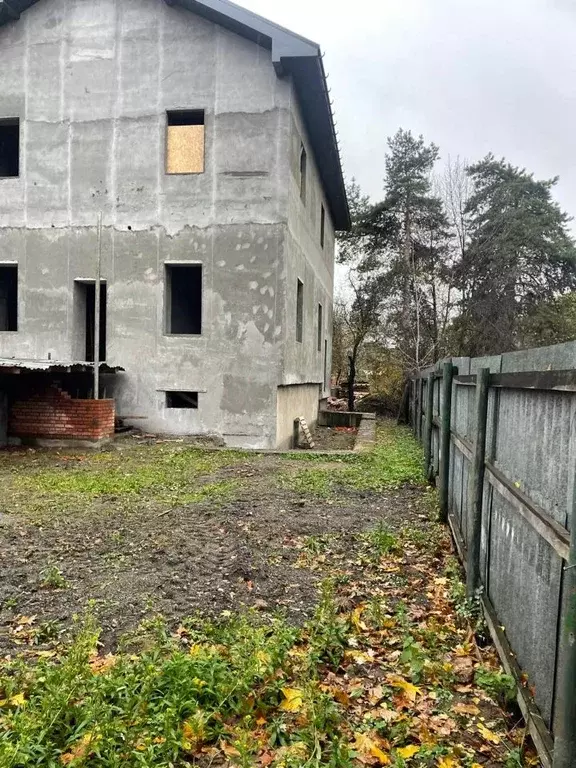 Дом в Москва ул. Третьего интернационала, 27 (300 м) - Фото 1