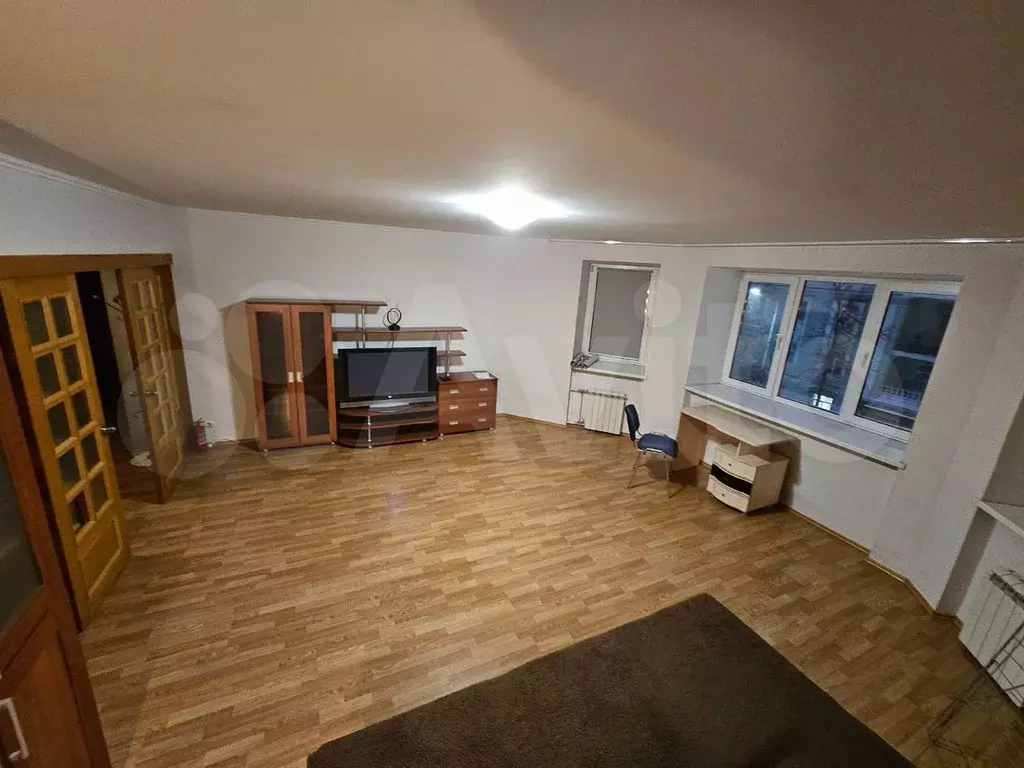 3-к. квартира, 104 м, 3/9 эт. - Фото 1