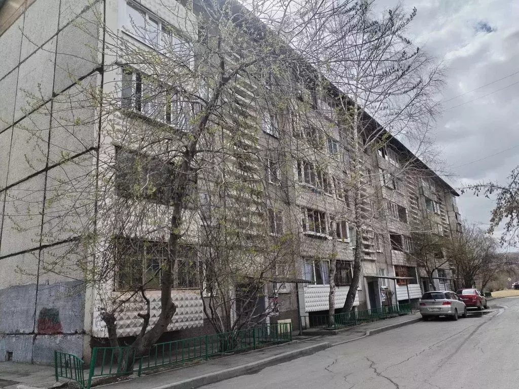 1-к. квартира, 33 м, 2/5 эт. - Фото 0