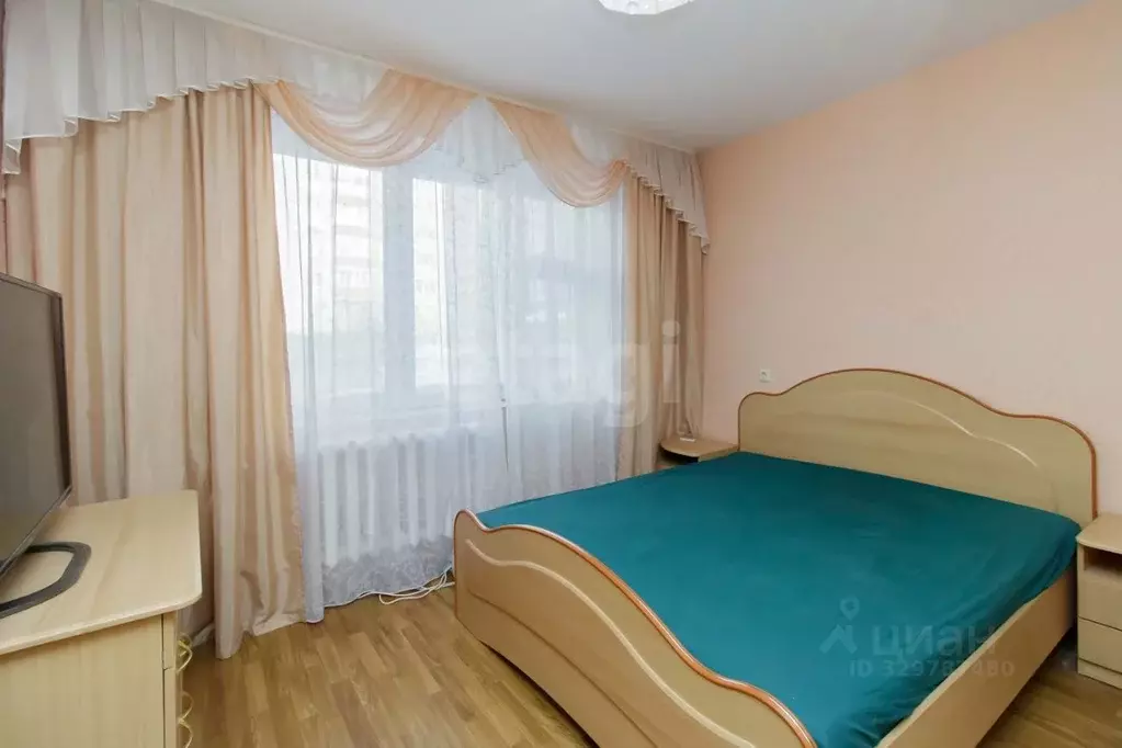 2-к кв. Тюменская область, Тюмень ул. Пермякова, 70к1 (61.9 м) - Фото 1