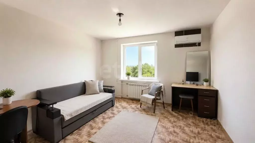 2-к кв. Крым, Щелкино Ленинский район, 60А (49.8 м) - Фото 1