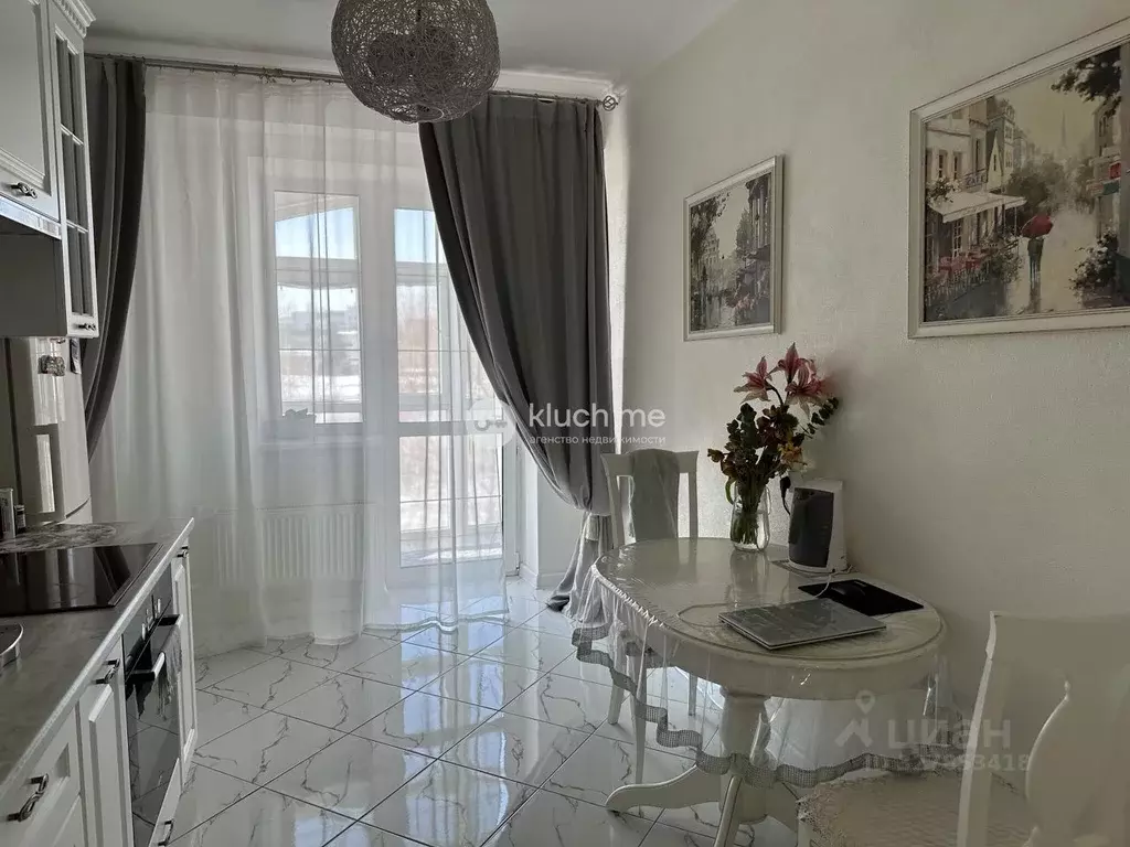 1-к кв. Татарстан, Казань Курская ул., 18 (46.8 м) - Фото 1