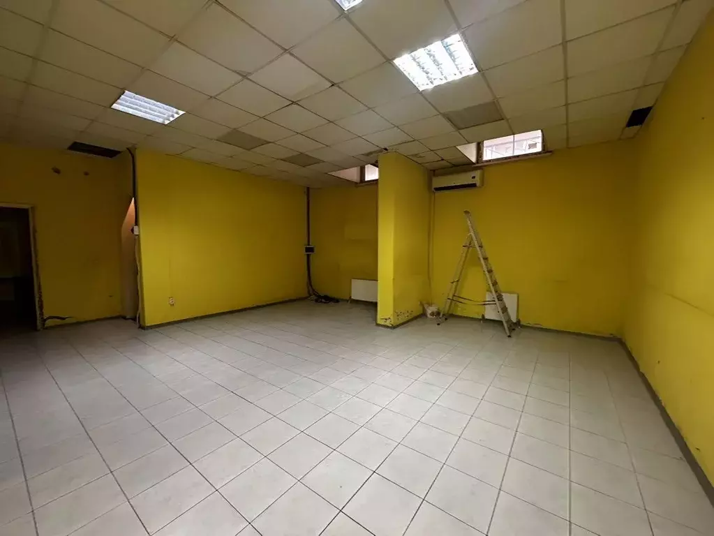 Помещение свободного назначения в Краснодарский край, Краснодар ул. ... - Фото 2