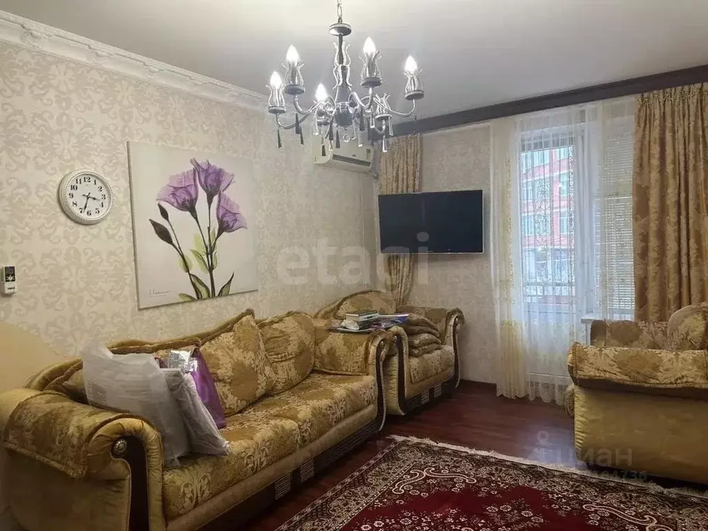 3-к кв. Дагестан, Махачкала ул. Магомета Гаджиева, 208 (67.0 м) - Фото 1