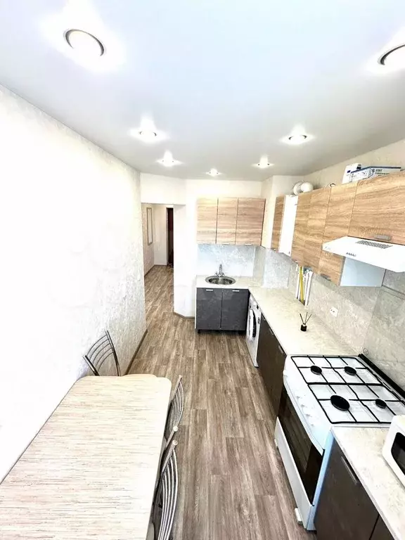 1-к. квартира, 39 м, 7/9 эт. - Фото 1