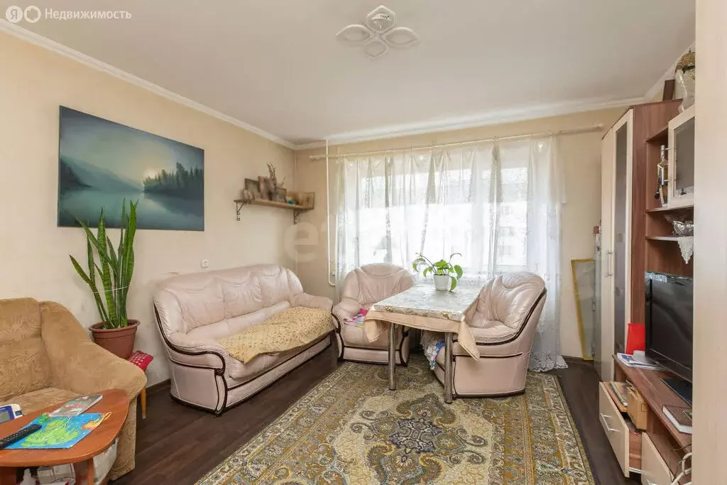 1-комнатная квартира: Тюмень, улица Газовиков, 14 (36 м) - Фото 1