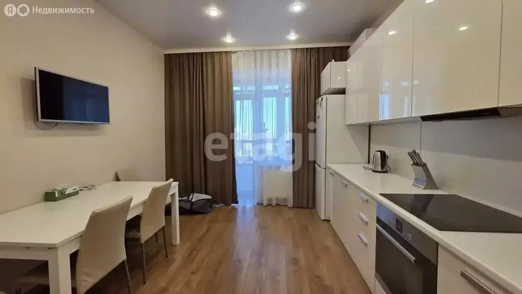 2-комнатная квартира: Благовещенск, Пионерская улица, 2 (73.7 м) - Фото 1