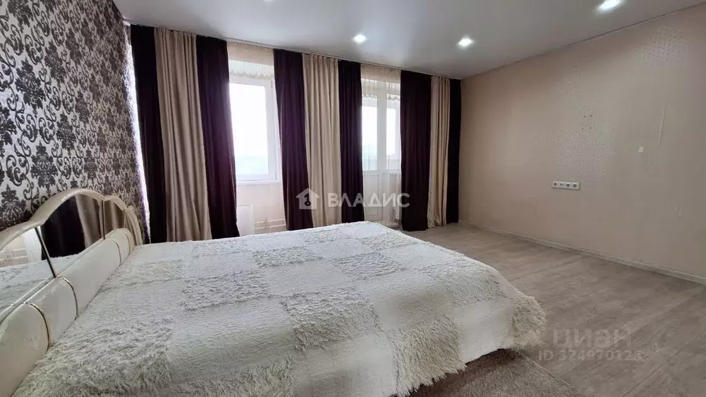 2-к кв. Алтайский край, Бийск ул. Михаила Митрофанова, 2/4 (72.7 м) - Фото 1