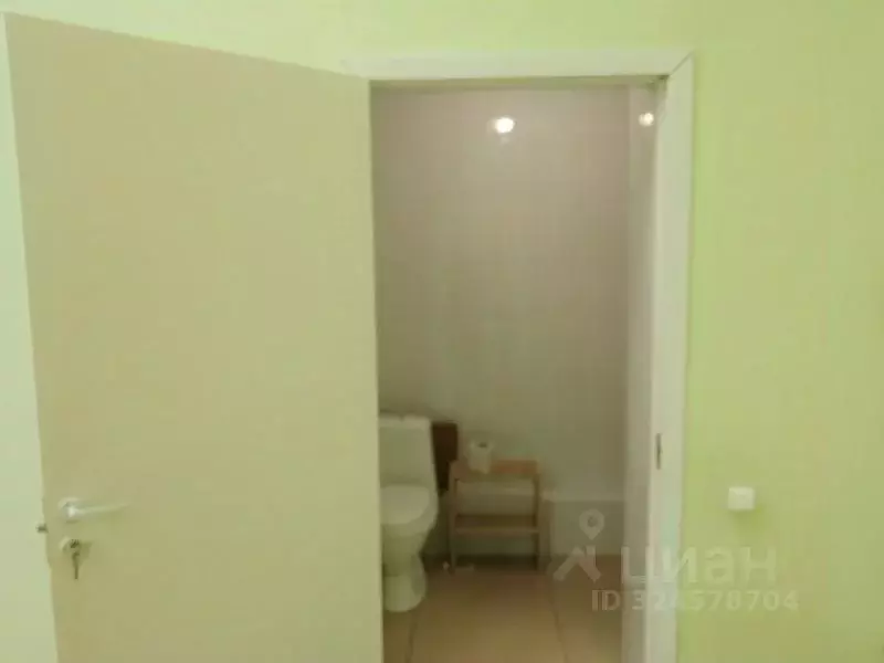 Торговая площадь в Нижегородская область, Нижний Новгород Бурнаковский ... - Фото 2