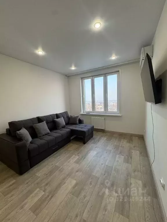 2-к кв. Амурская область, Благовещенск ул. Чайковского, 100/2 (56.0 м) - Фото 2