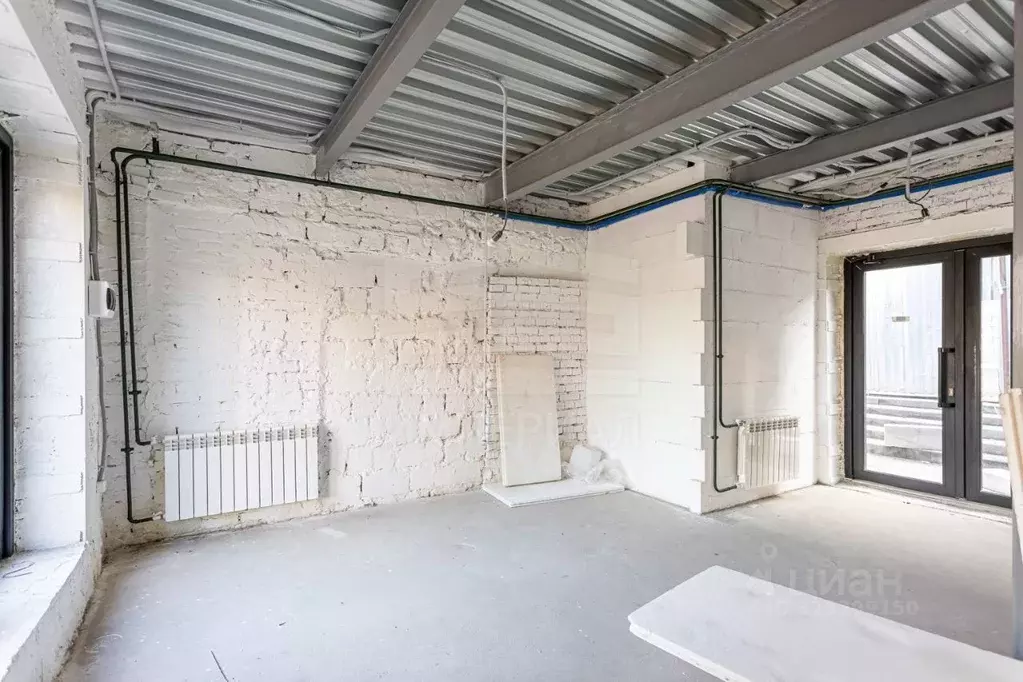 Помещение свободного назначения в Москва Кирпичная ул., 41С3 (17 м) - Фото 1