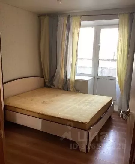 3-к кв. Свердловская область, Екатеринбург ул. Московская, 215 (65.0 ... - Фото 0