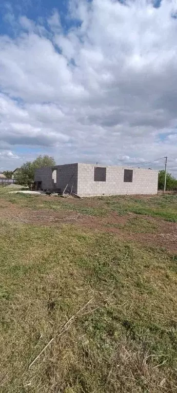 Дом в Волгоградская область, Среднеахтубинский район, Краснослободск ... - Фото 0