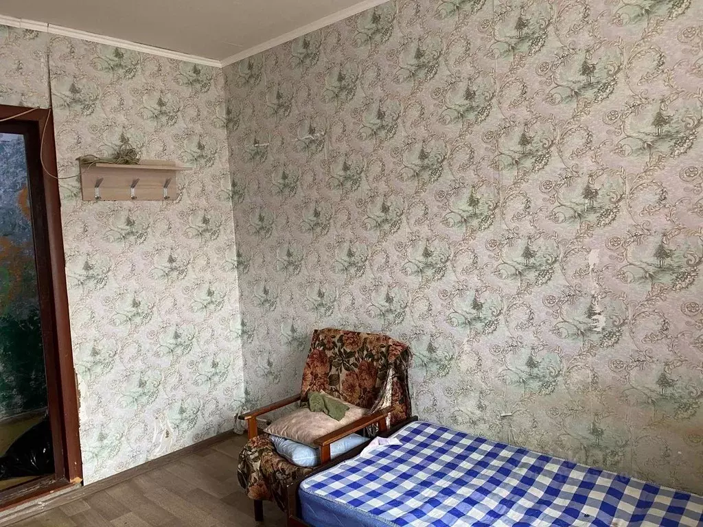 Комната Псковская область, Псков Конная ул., 30 (14.0 м) - Фото 0