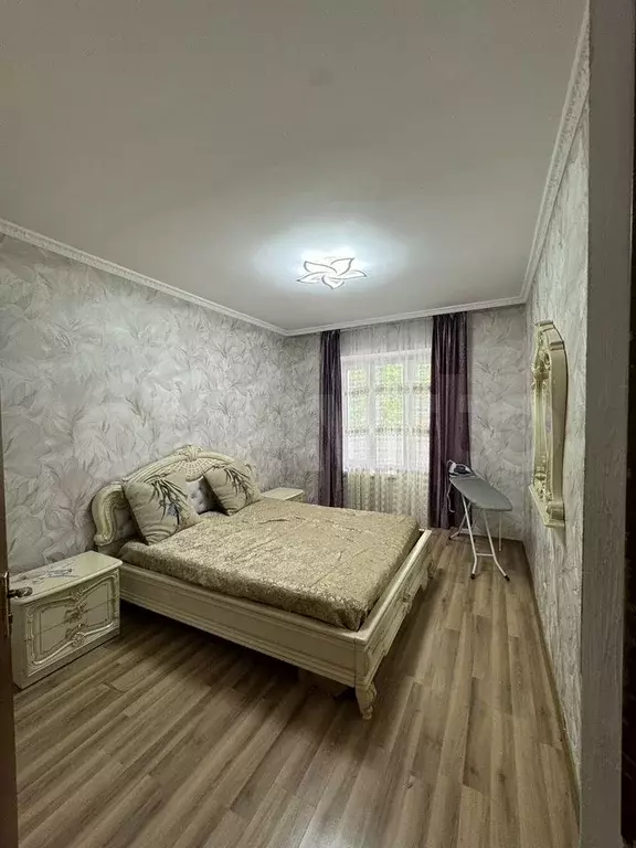 2-к. квартира, 65 м, 1/6 эт. - Фото 0