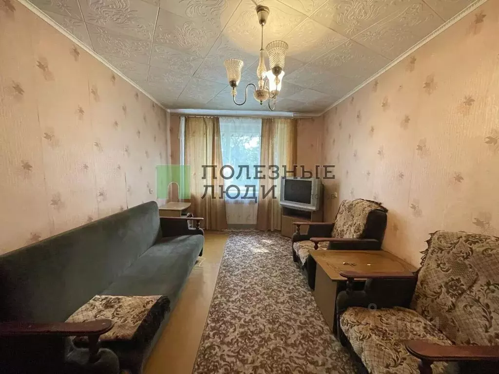 3-к кв. Самарская область, Сызрань Верхнепионерская ул., 20 (62.0 м) - Фото 1