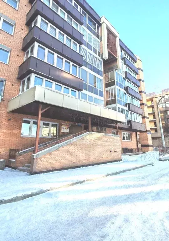 2-к кв. Иркутская область, Иркутск ул. Сурикова, 10 (60.0 м) - Фото 1