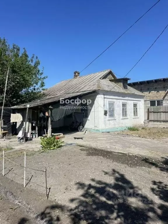 Дом в Крым, Кировский район, с. Яркое Поле ул. Брянская (60 м) - Фото 1