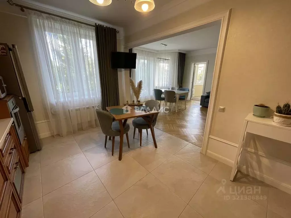 3-к кв. Калининградская область, Калининград Пражская ул., 3 (103.0 м) - Фото 2