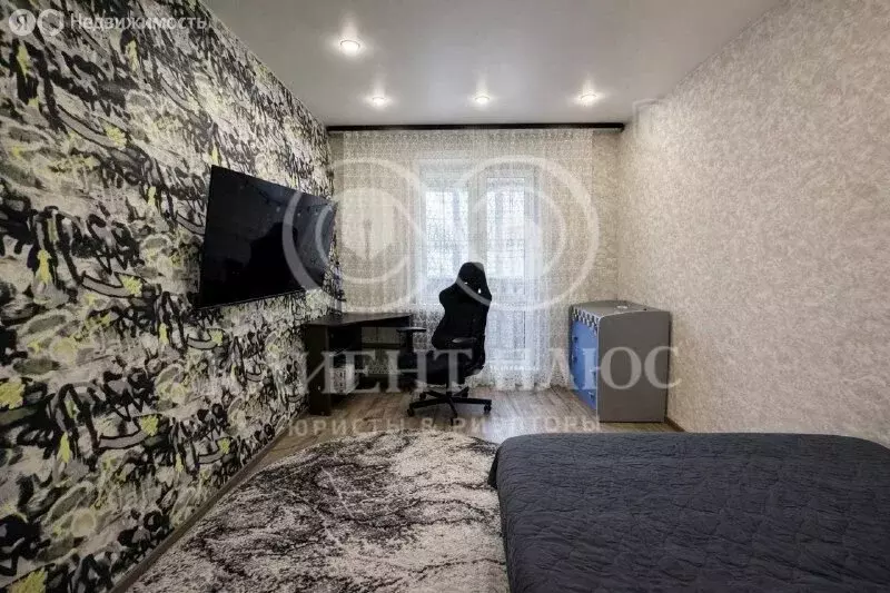 4-комнатная квартира: Корсаков, Зелёная улица, 9 (93.9 м) - Фото 1