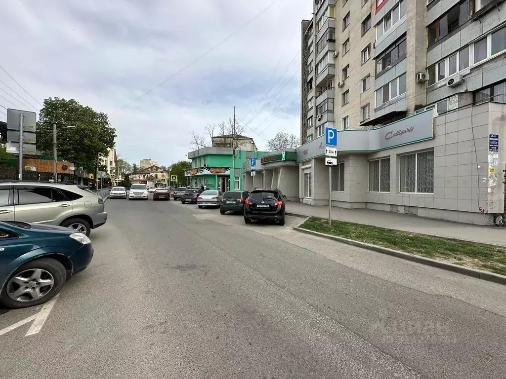 Помещение свободного назначения в Крым, Симферополь ул. Декабристов, ... - Фото 1