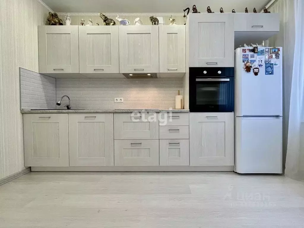 2-к кв. Тюменская область, Тюмень ул. Ю.-Р.Г. Эрвье, 32 (59.0 м) - Фото 2