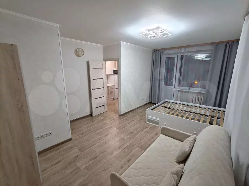 1-к. квартира, 40 м, 4/5 эт. - Фото 0