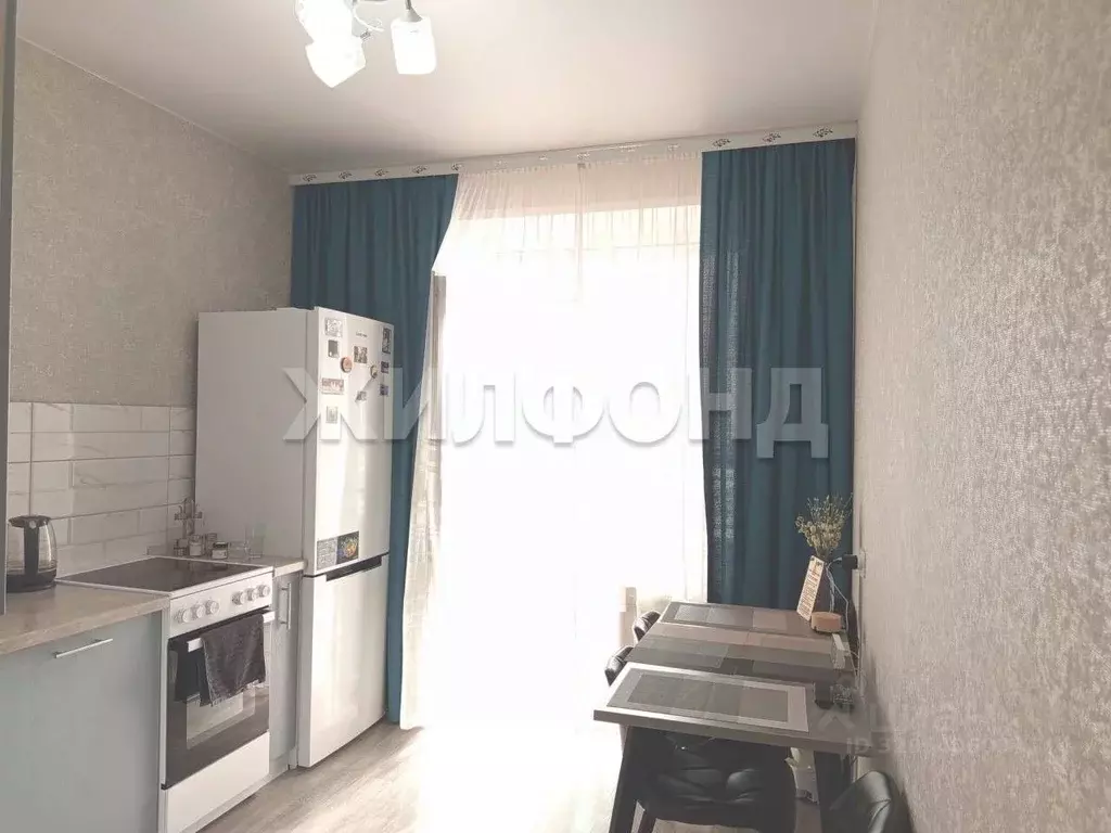 1-к кв. Хакасия, Абакан Трудовая ул., 84 (39.6 м) - Фото 1