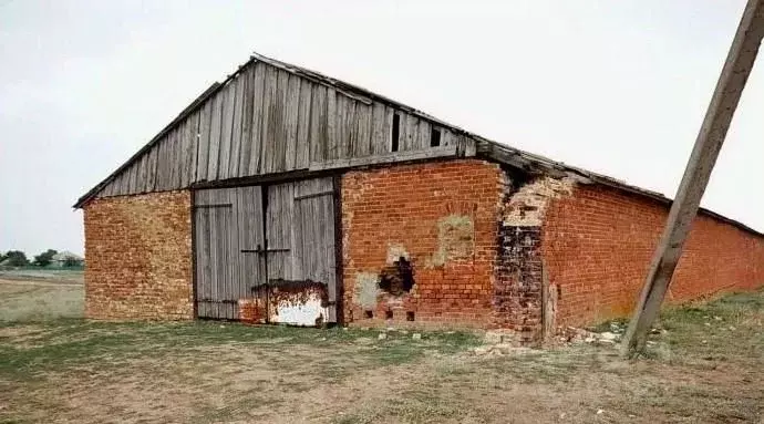 Склад в Татарстан, Апастово пгт ул. Шоссейная (860 м) - Фото 1