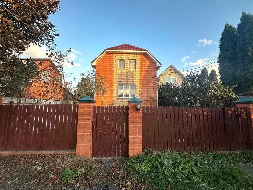 Дом в Московская область, Ленинский городской округ, д. Белеутово ... - Фото 0