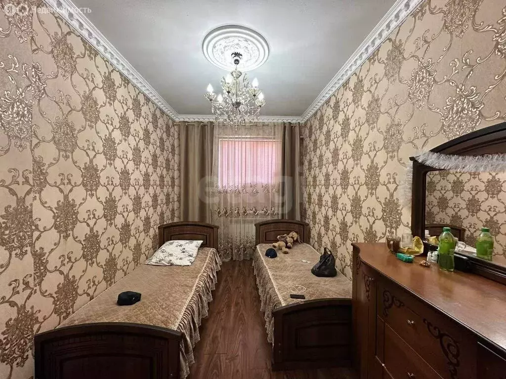 3-комнатная квартира: Назрань, Новая улица, 20 (106 м) - Фото 1