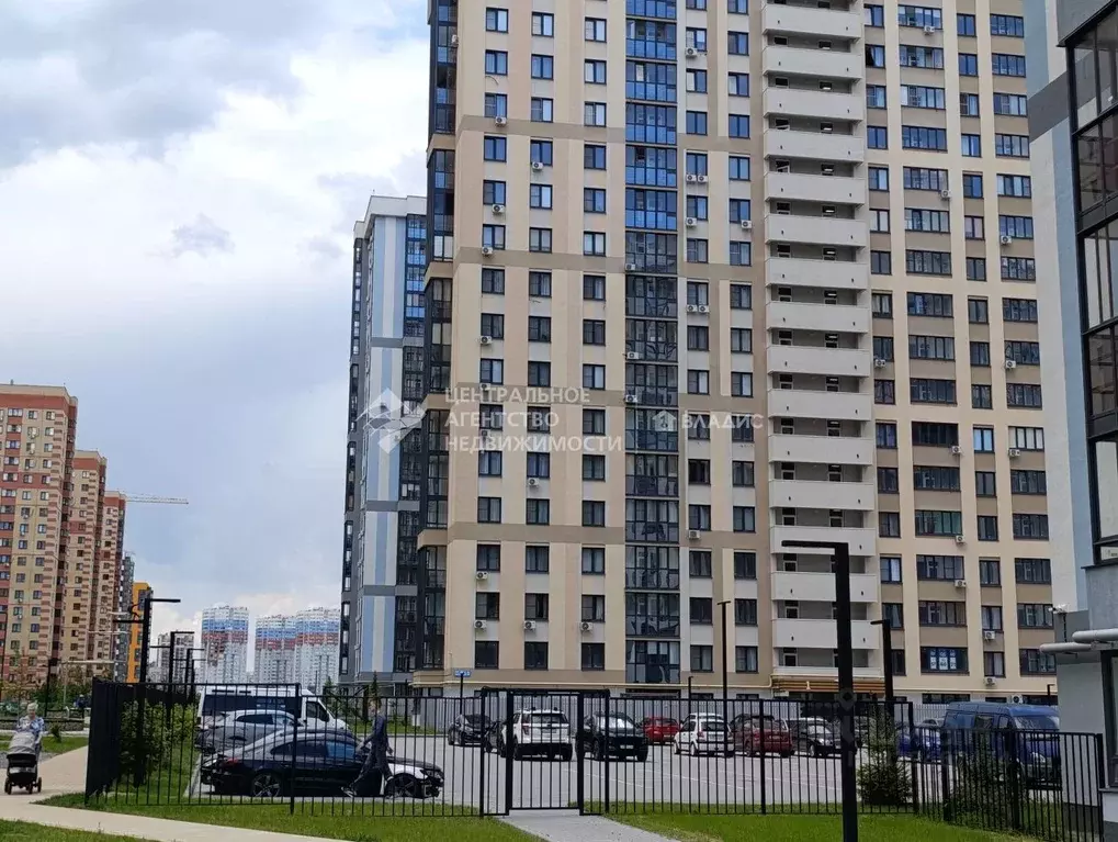 3-к кв. Рязанская область, Рязанский муниципальный округ, с. Дядьково ... - Фото 1