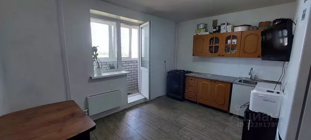 3-к кв. Саратовская область, Энгельс ул. Менделеева, 15 (71.7 м) - Фото 1