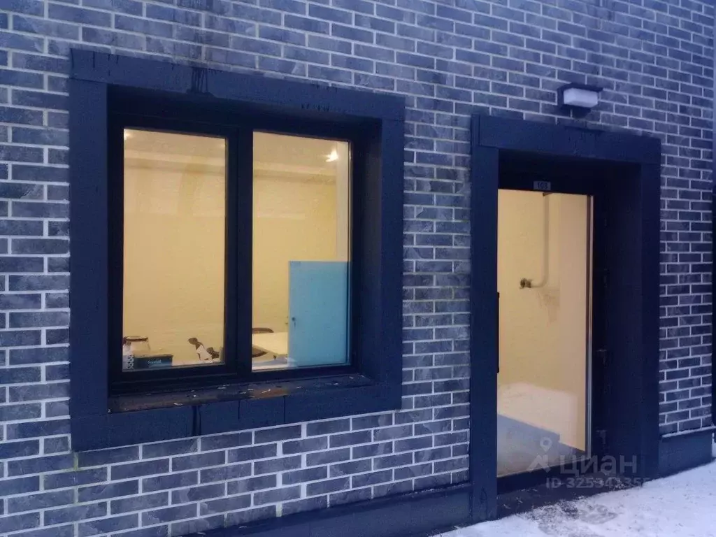 Помещение свободного назначения в Москва Кирпичная ул., 41С17 (16 м) - Фото 2