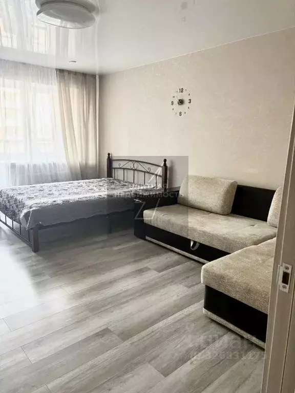 2-к кв. Татарстан, Казань ул. Зур Урам, 1Кк5 (50.0 м) - Фото 1