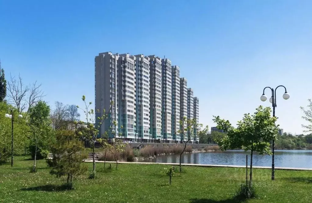 2-к кв. Краснодарский край, Краснодар ул. Селезнева, 104/1 (65.3 м) - Фото 1