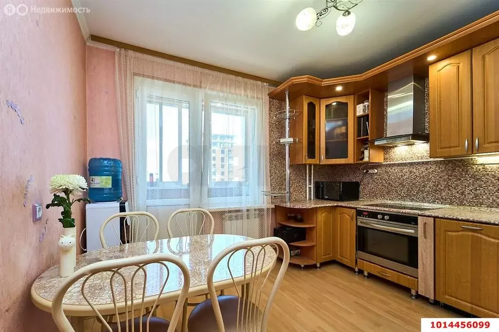 2-комнатная квартира: Краснодар, проезд Репина, 22 (68 м) - Фото 0