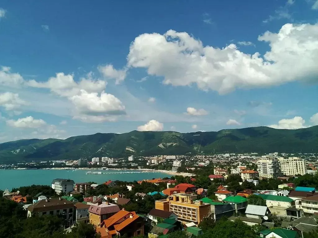 1-к кв. Краснодарский край, Геленджик ул. Гринченко, 18 (40.0 м) - Фото 0