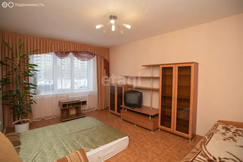 3-комнатная квартира: Ульяновск, проспект Врача Сурова, 35 (66.1 м) - Фото 0