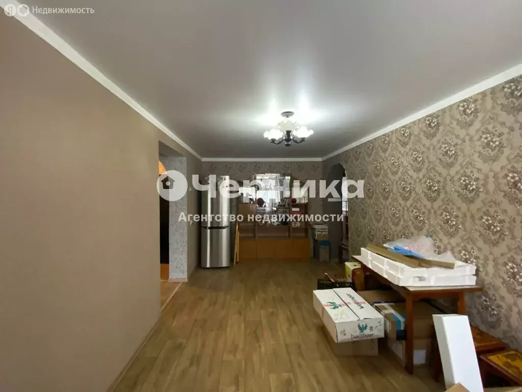 3-комнатная квартира: Шахты, улица Мировая Коммуна, 21/15 (52.2 м) - Фото 0