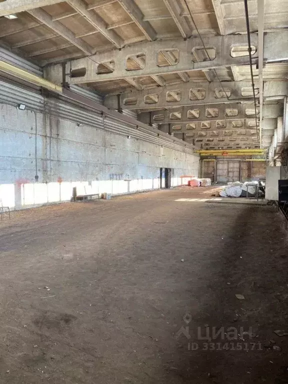 Производственное помещение в Свердловская область, Среднеуральск ул. ... - Фото 1